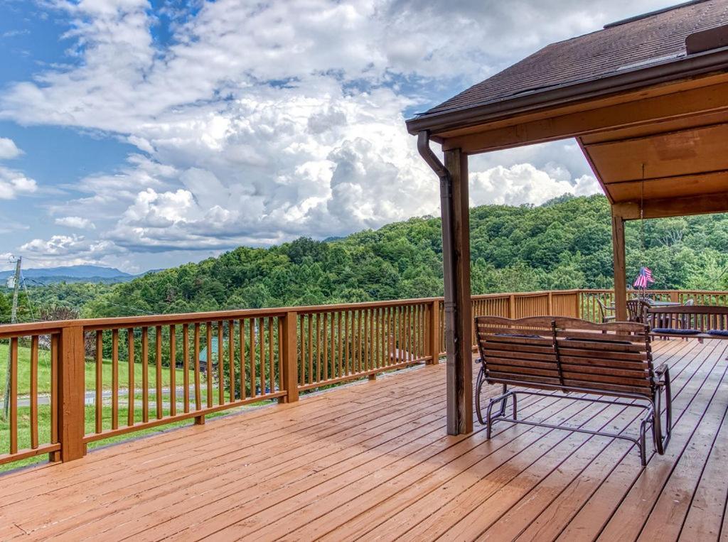 Amazing Grace-1089 Of Free Area Attraction Tickets For Each Paid Day!!! Villa Sevierville Buitenkant foto