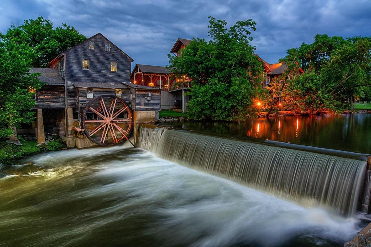 Amazing Grace-1089 Of Free Area Attraction Tickets For Each Paid Day!!! Villa Sevierville Buitenkant foto